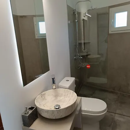 Kleris 9 * Tinos